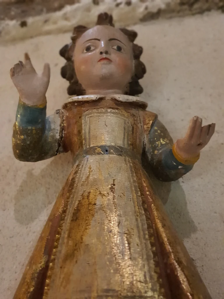 TALLA DE NIÑO JESUS DE LA IGLESIA DE SAN SALVADOR